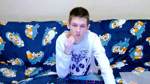 lester_broo online show from 12-16-25, 09:42
