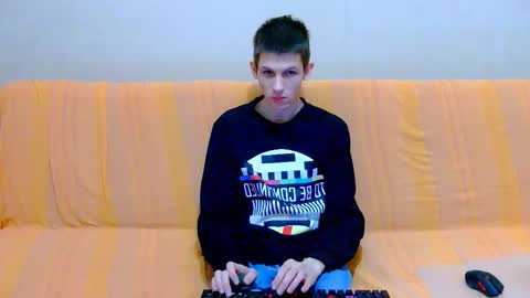 lester_broo online show from 02-10-26, 05:11