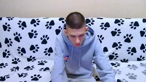 lester_broo online show from 04-04-26, 08:17