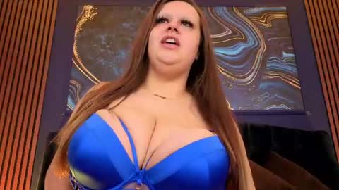 Snapshot of lethia_void chatting on 06-22-26, 10:51 Lethia online show from 06-22-26, 10:51