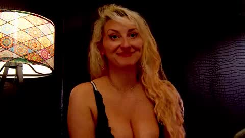 leticiareys online show from 01-09-26, 12:19