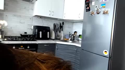 Emily online show from 06-19-26, 11:47