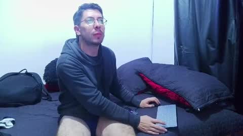 Snapshot of letorres23 chatting on 04-23-26, 11:18 Torres online show from 04-23-26, 11:18