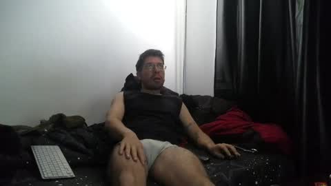 Snapshot of letorres23 chatting on 04-29-26, 05:41 Torres online show from 04-29-26, 05:41