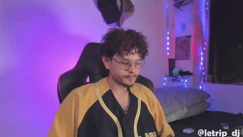   letrip  online show from 09-19-25, 04:03