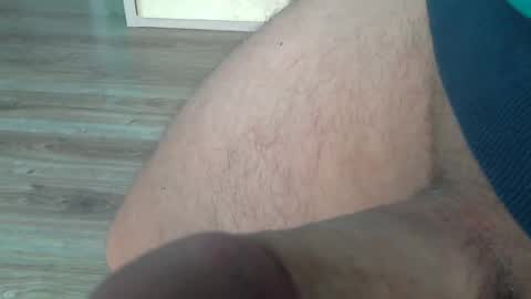 Snapshot of lets_climb_and_come chatting on 02-26-25, 07:31 lets_climb_and_come online show from 02-26-25, 07:31