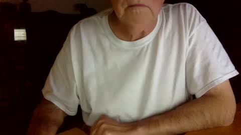 letscum2gether0 online show from 12-21-24, 02:52