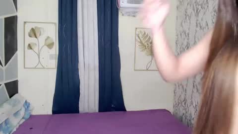 Snapshot of letsplaybaby_ chatting on 01-11-25, 12:29 gene online show from 01-11-25, 12:29