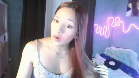 Snapshot of letsplaybaby_ chatting on 09-14-25, 11:20 gene online show from 09-14-25, 11:20