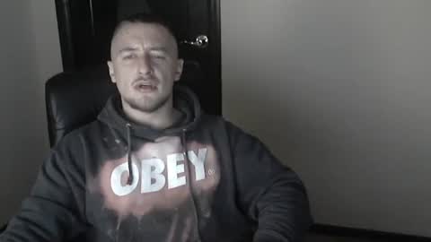 Snapshot of lev1ngston chatting on 12-15-24, 06:26 lev1ngston online show from 12-15-24, 06:26