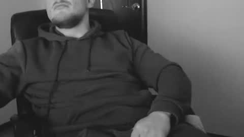 Snapshot of lev1ngston chatting on 01-02-25, 11:38 lev1ngston online show from 01-02-25, 11:38