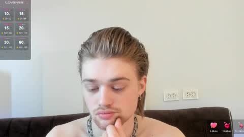Snapshot of lev_miller chatting on 04-28-26, 12:21 lev_miller online show from 04-28-26, 12:21