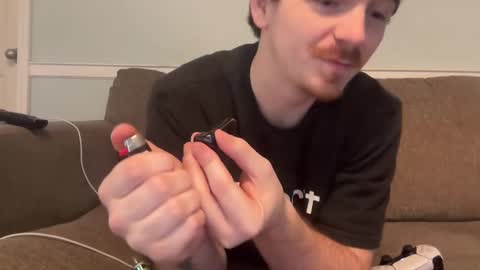 Snapshot of levi071302 chatting on 12-31-24, 10:34 Jacob online show from 12-31-24, 10:34