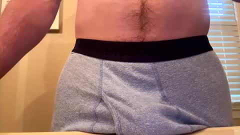 Snapshot of leviis578 chatting on 05-12-26, 06:27 leviis578 online show from 05-12-26, 06:27