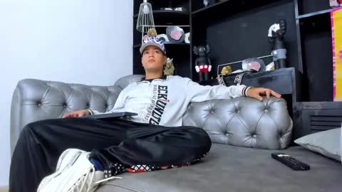 LevySteven online show from 03-06-25, 02:19