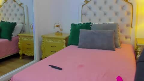    online show from 11-16-25, 11:49