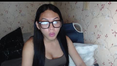 Hev Lexi online show from 06-14-26, 11:01