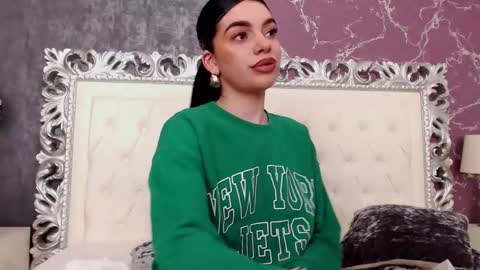 Snapshot of lexi__vicious chatting on 12-19-24, 08:02 lexi__vicious online show from 12-19-24, 08:02