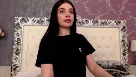 Snapshot of lexi__vicious chatting on 01-28-25, 10:23 lexi__vicious online show from 01-28-25, 10:23