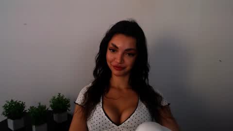 Alexia online show from 07-04-26, 11:49