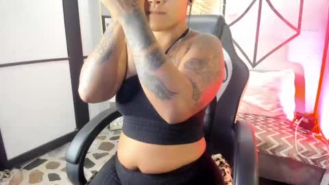 Snapshot of lexiadamss chatting on 04-17-26, 12:30 Lexi Adams online show from 04-17-26, 12:30