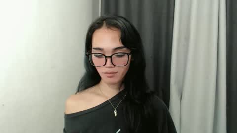 Snapshot of lexibabe_ chatting on 10-20-25, 11:43 lexibabe_ online show from 10-20-25, 11:43