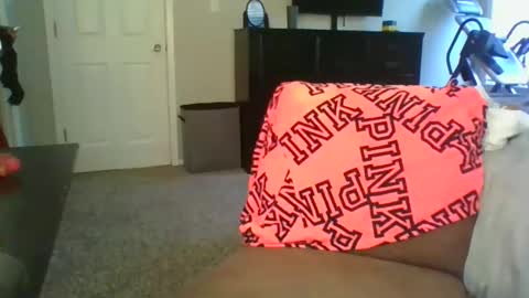 Snapshot of lexibaker96 chatting on 01-18-25, 05:48 Lexi Baby online show from 01-18-25, 05:48