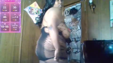 Snapshot of lexid9923 chatting on 01-14-25, 05:01 Lexi online show from 01-14-25, 05:01
