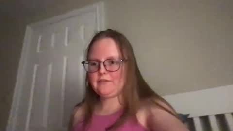 Snapshot of lexielilacs chatting on 12-09-24, 03:18 lexie online show from 12-09-24, 03:18