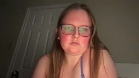 Snapshot of lexielilacs chatting on 01-12-25, 02:03 lexie online show from 01-12-25, 02:03