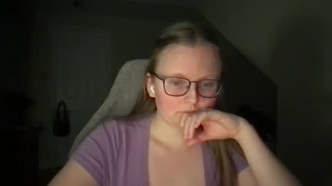 Snapshot of lexielilacs chatting on 01-17-25, 03:23 lexie online show from 01-17-25, 03:23