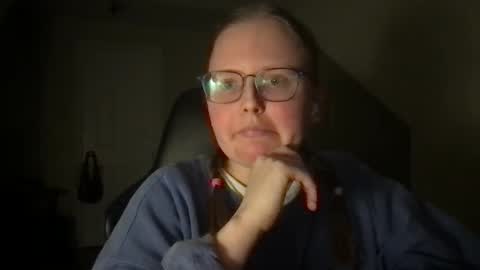 Snapshot of lexielilacs chatting on 02-17-25, 04:31 lexie online show from 02-17-25, 04:31