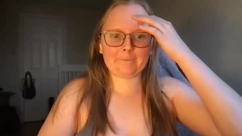 Snapshot of lexielilacs chatting on 02-21-25, 10:59 lexie online show from 02-21-25, 10:59