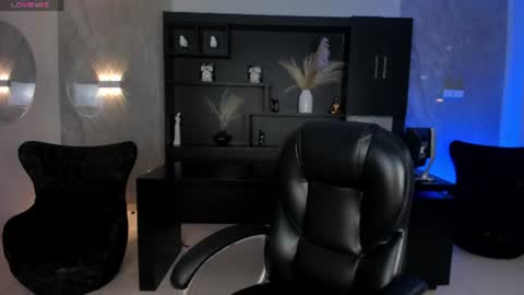 Lexie  online show from 07-05-26, 12:01