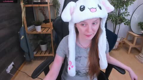Snapshot of lexihoward chatting on 03-03-25, 06:26 Lexi online show from 03-03-25, 06:26