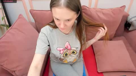 Snapshot of lexihoward chatting on 09-26-25, 06:39 Lexi online show from 09-26-25, 06:39