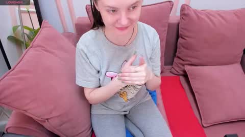 Snapshot of lexihoward chatting on 09-30-25, 06:51 Lexi online show from 09-30-25, 06:51