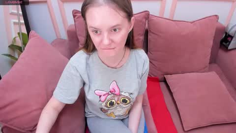 Snapshot of lexihoward chatting on 10-08-25, 06:55 Lexi online show from 10-08-25, 06:55