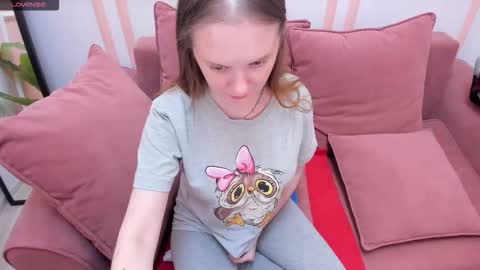 Snapshot of lexihoward chatting on 10-15-25, 07:08 Lexi online show from 10-15-25, 07:08