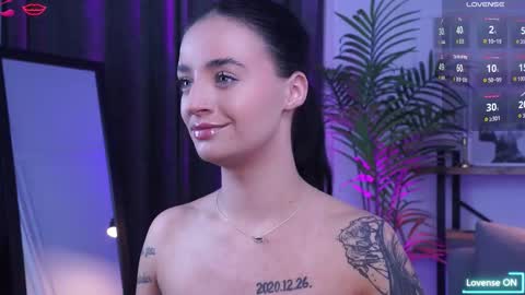 Snapshot of lexiidarling chatting on 09-25-25, 04:43 LexiiDarling online show from 09-25-25, 04:43