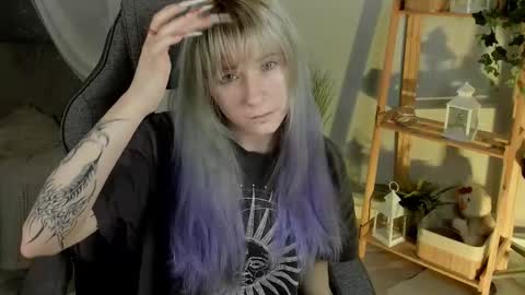 Snapshot of lexiwenford chatting on 11-05-25, 02:44 Lexi Wenford NO NUDE GODDESS online show from 11-05-25, 02:44