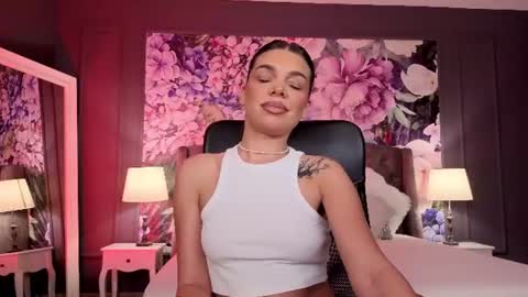 Snapshot of lexixvicious chatting on 06-25-26, 03:28 Lexi online show from 06-25-26, 03:28
