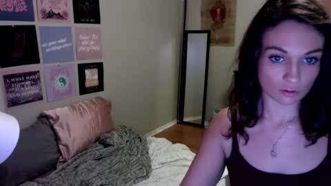 lexwyoex online show from 12-15-25, 01:43