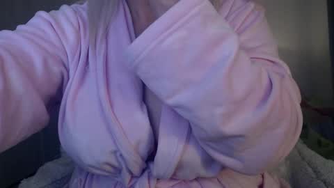 Hannah online show from 05-14-26, 10:38