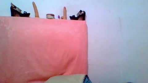 Snapshot of lexxie_weed chatting on 11-25-25, 03:34 Lexxie online show from 11-25-25, 03:34