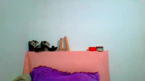 Snapshot of lexxie_weed chatting on 11-28-25, 02:47 Lexxie online show from 11-28-25, 02:47