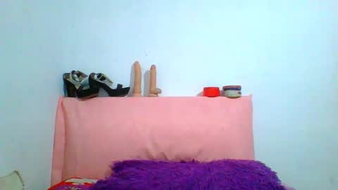 Snapshot of lexxie_weed chatting on 11-29-25, 02:25 Lexxie online show from 11-29-25, 02:25