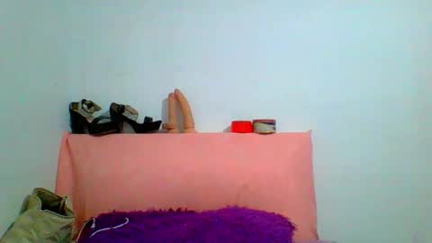 Snapshot of lexxie_weed chatting on 12-03-25, 02:30 Lexxie online show from 12-03-25, 02:30