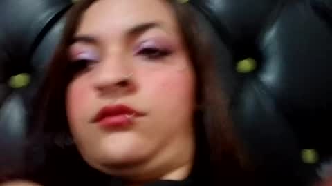 Snapshot of lexxie_weed chatting on 08-09-26, 01:51 Lexxie online show from 08-09-26, 01:51