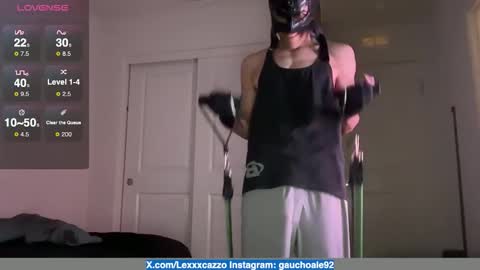 Dromaeosaurex online show from 10-29-25, 08:16